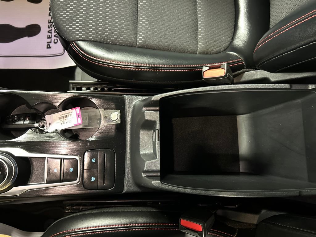 Used 2025 Ford Escape ST-Line image 20