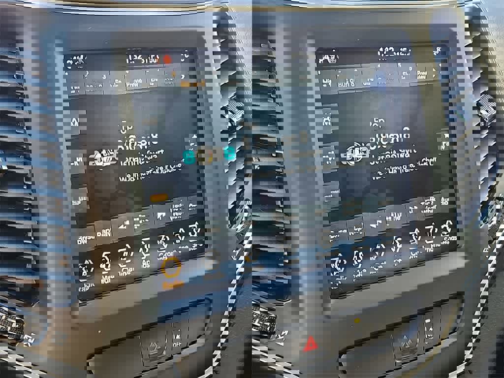 Used 2022 Jeep Cherokee Latitude Lux image 12