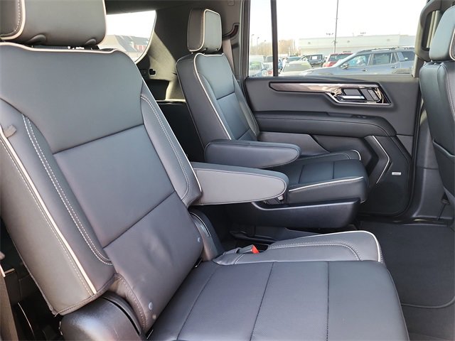 New 2026 GMC Yukon XL Elevation image 18