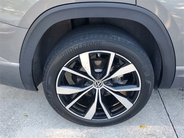 Used 2024 Volkswagen Atlas SEL Premium R-Line image 7