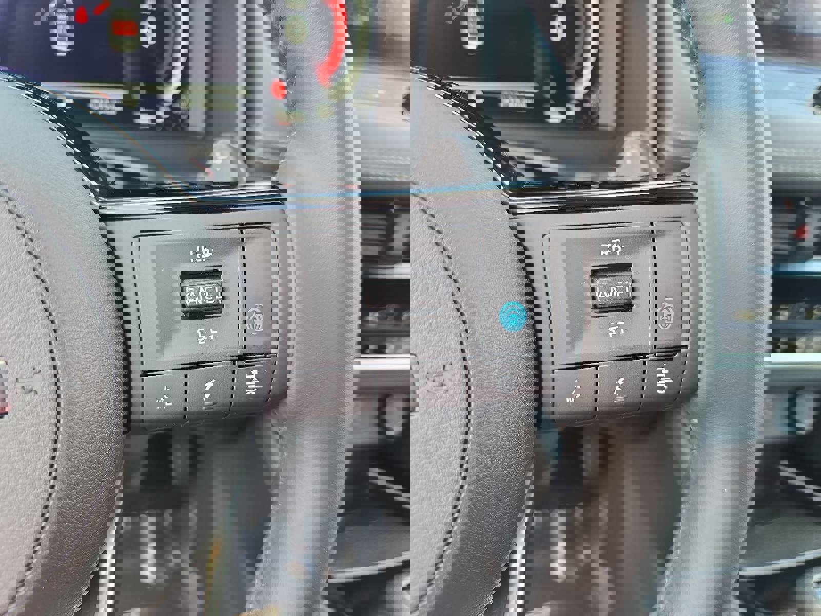 Used 2024 Nissan Rogue Platinum image 19