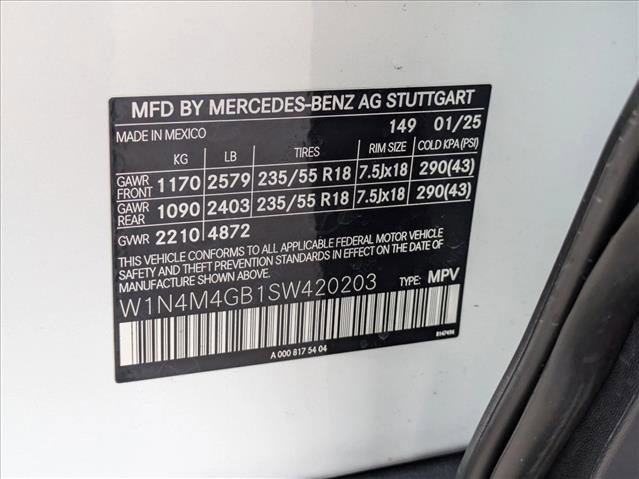 Certified 2025 Mercedes-Benz GLB 250 image 24