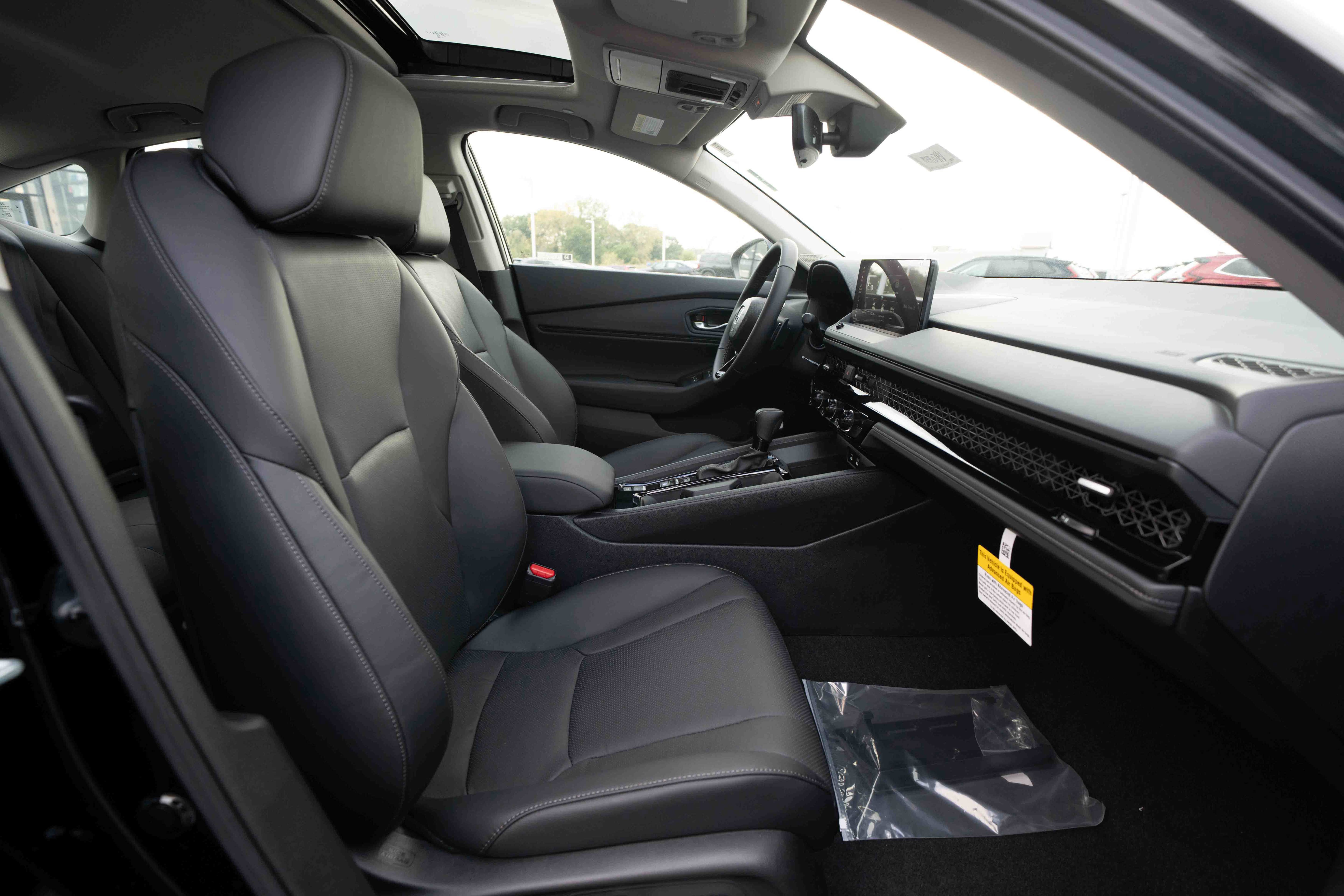 New 2025 Honda Accord EX-L image 25