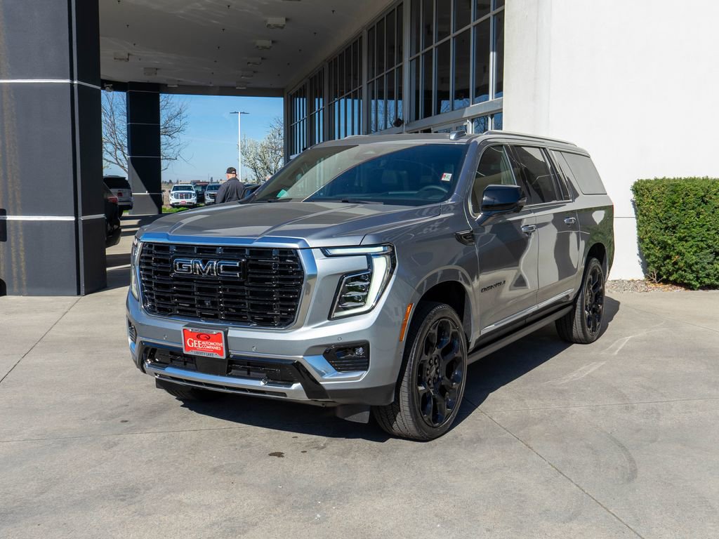 New 2026 GMC Yukon XL Denali w/ Denali Reserve Package image 3