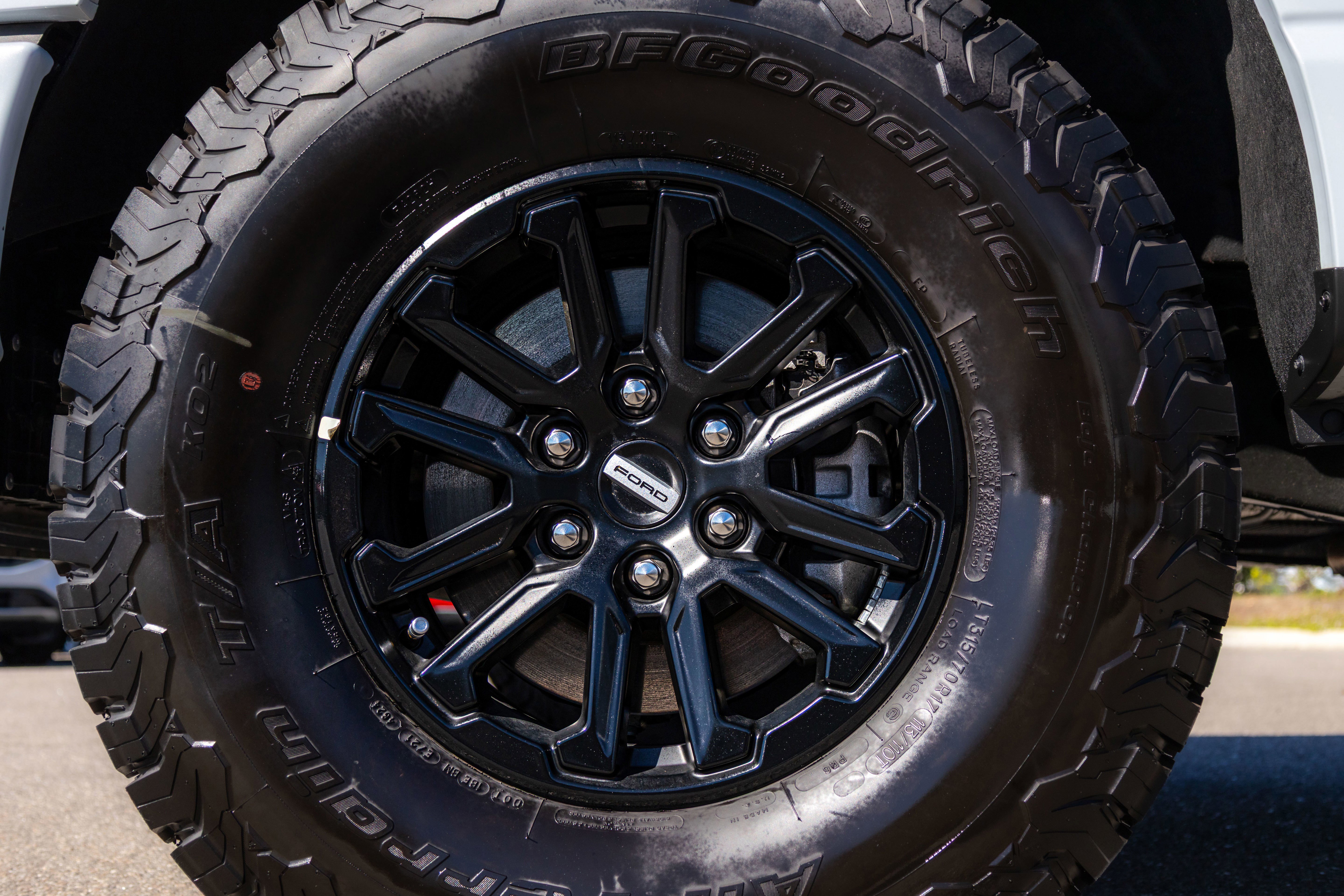 New 2025 Ford F150 XLT w/ Equipment Group 303A High image 19