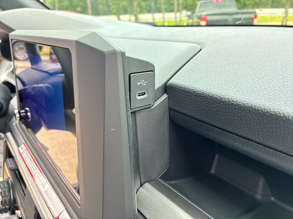 New 2026 Toyota 4Runner SR5 AWD/4WD image 26