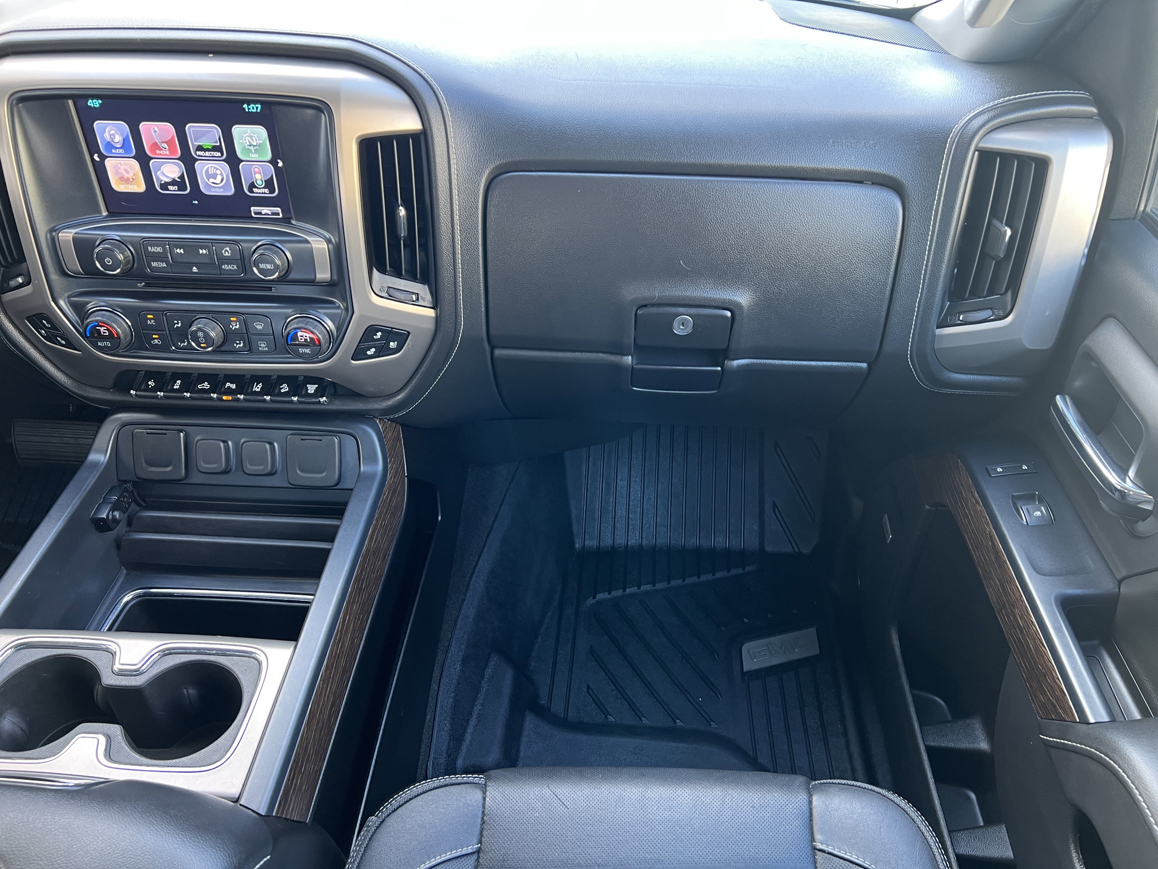 Used 2018 GMC Sierra 3500 Denali image 33