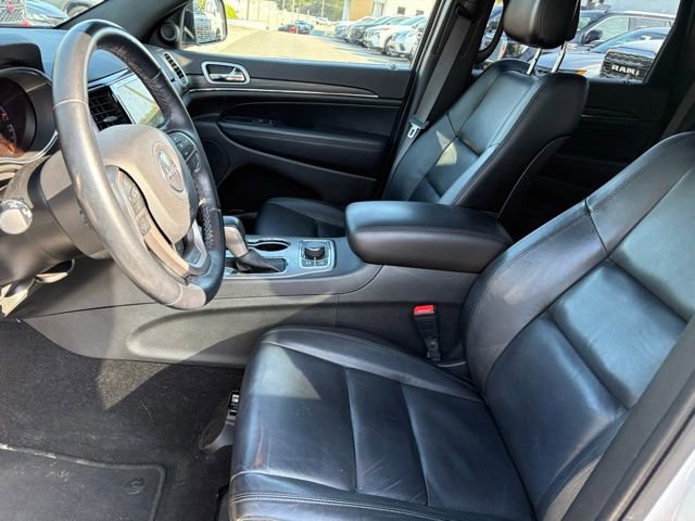 Used 2021 Jeep Grand Cherokee Limited w/ Premium Lighting Group AWD/4WD image 11