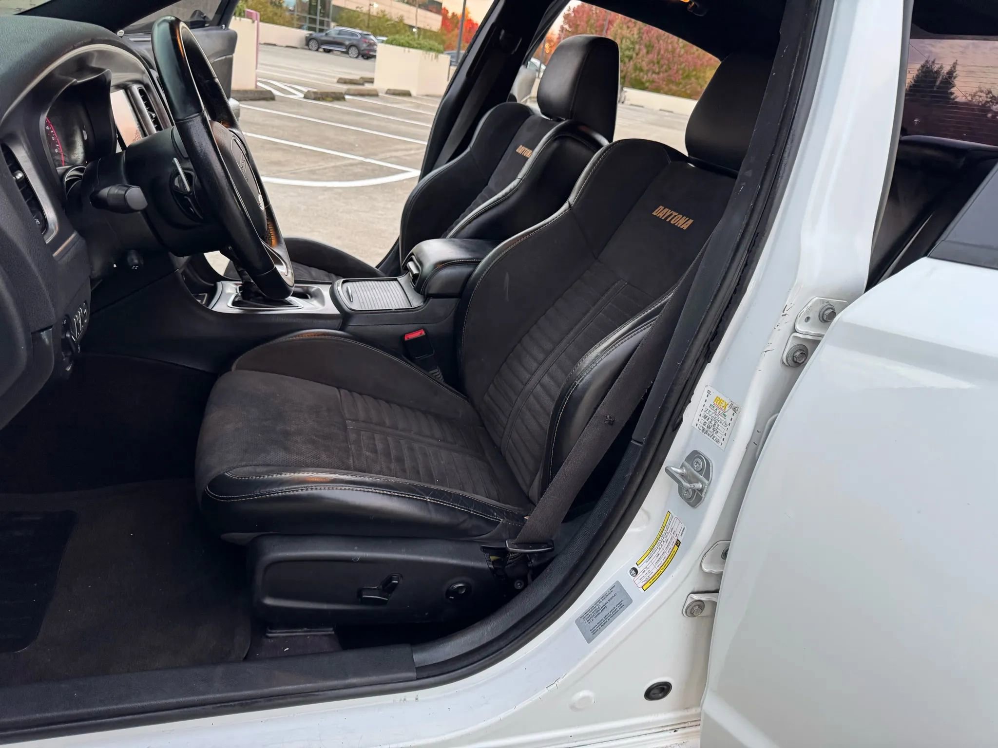 Used 2017 Dodge Charger R/T RWD image 35