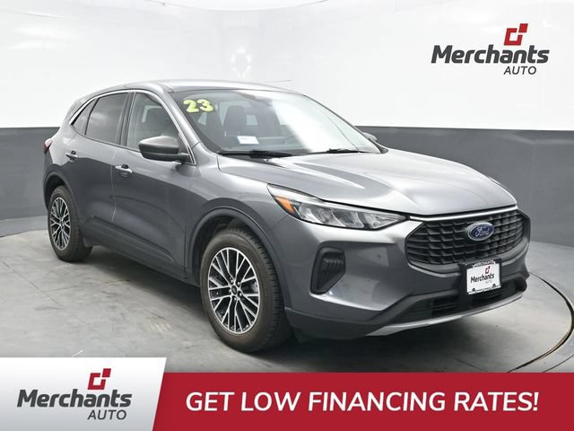 Used 2023 Ford Escape Active w/ Tech Pack #1 AWD/4WD image 1