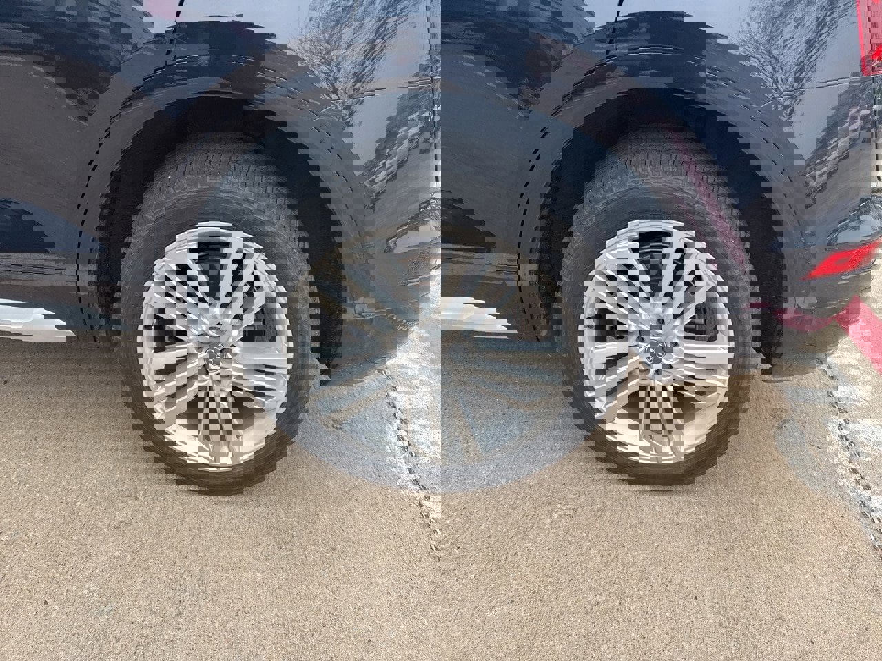 Used 2018 Audi Q5 2.0T Premium Plus w/ Premium Plus Package image 10