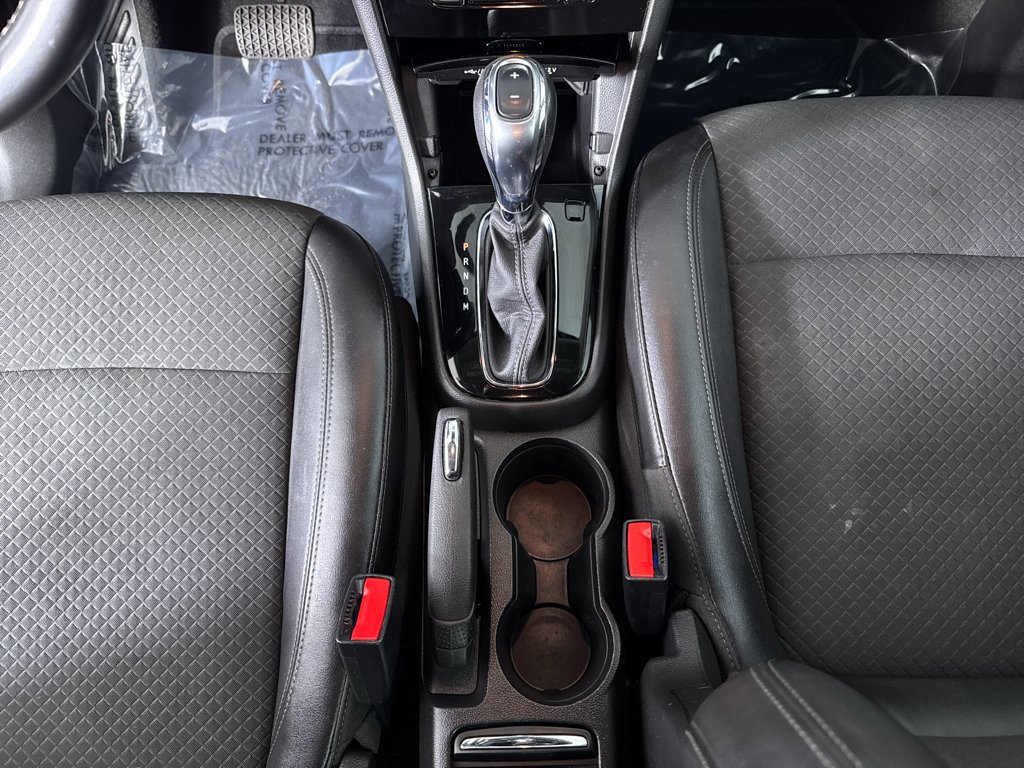 Used 2021 Buick Encore Preferred w/ Safety Package II image 20