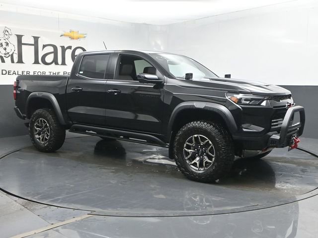 New 2026 Chevrolet Colorado ZR2 w/ Off-Road Front Bumper Package AWD/4WD image 6