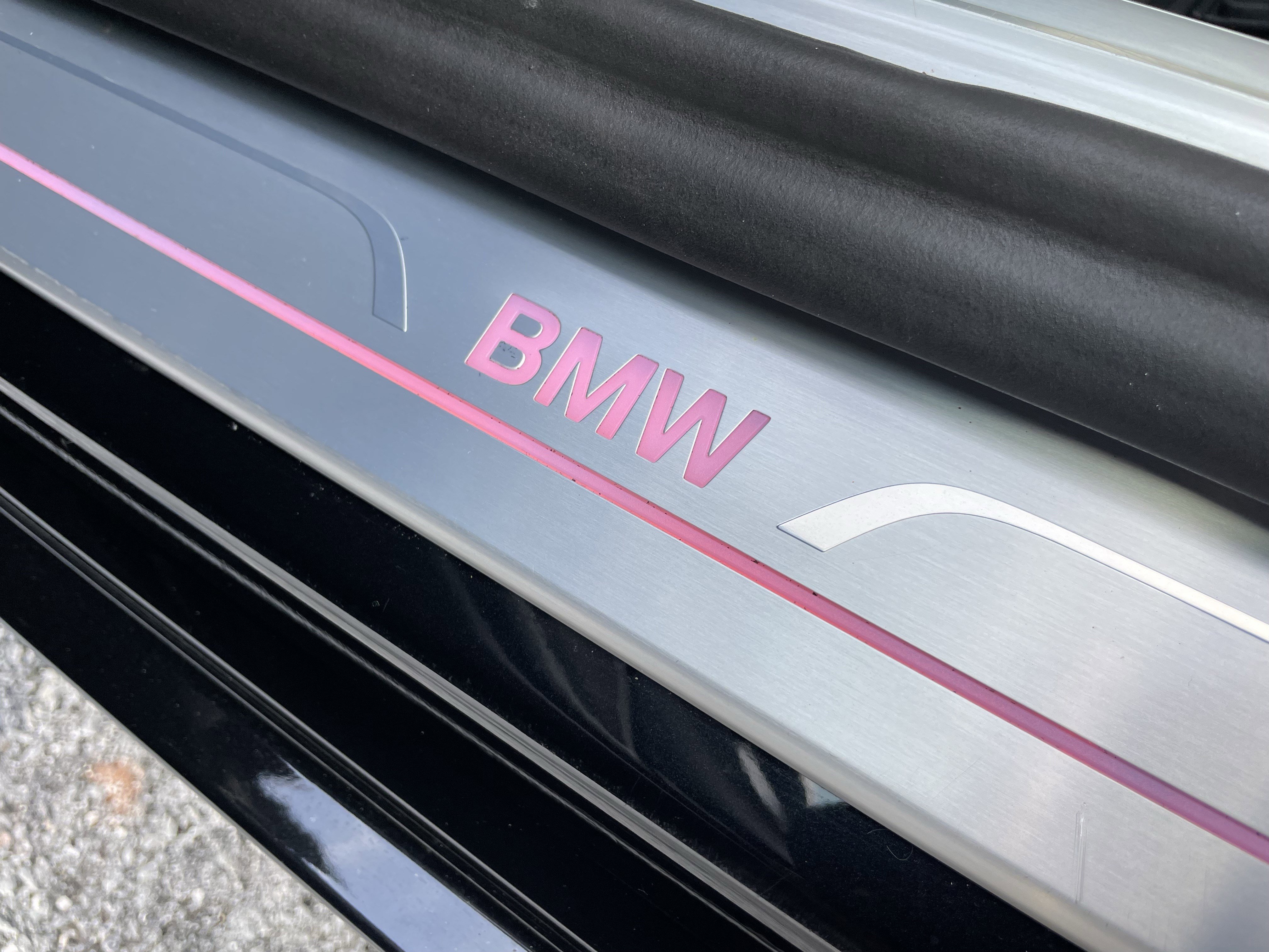 Used 2022 BMW 750i xDrive image 40