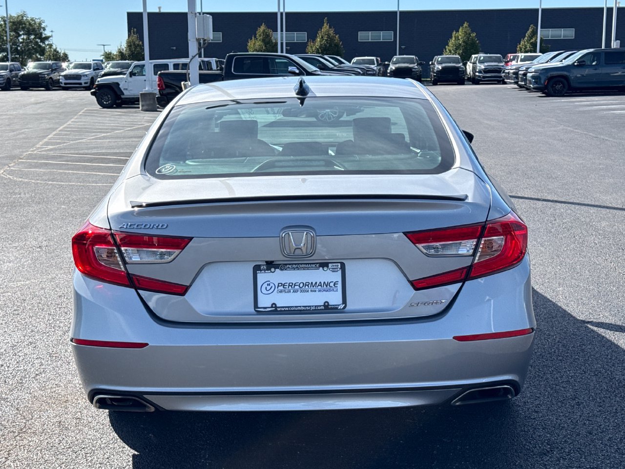 Used 2021 Honda Accord Sport image 4