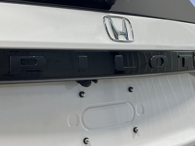New 2026 Honda Pilot Black Edition image 6