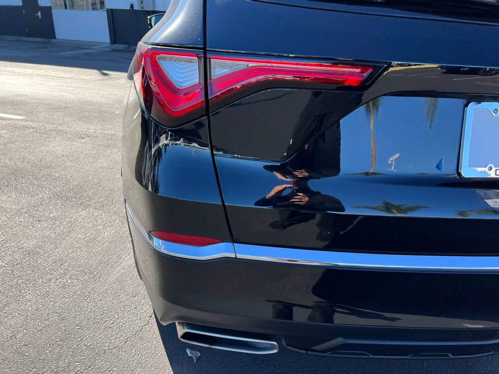 Used 2024 Acura MDX FWD image 11