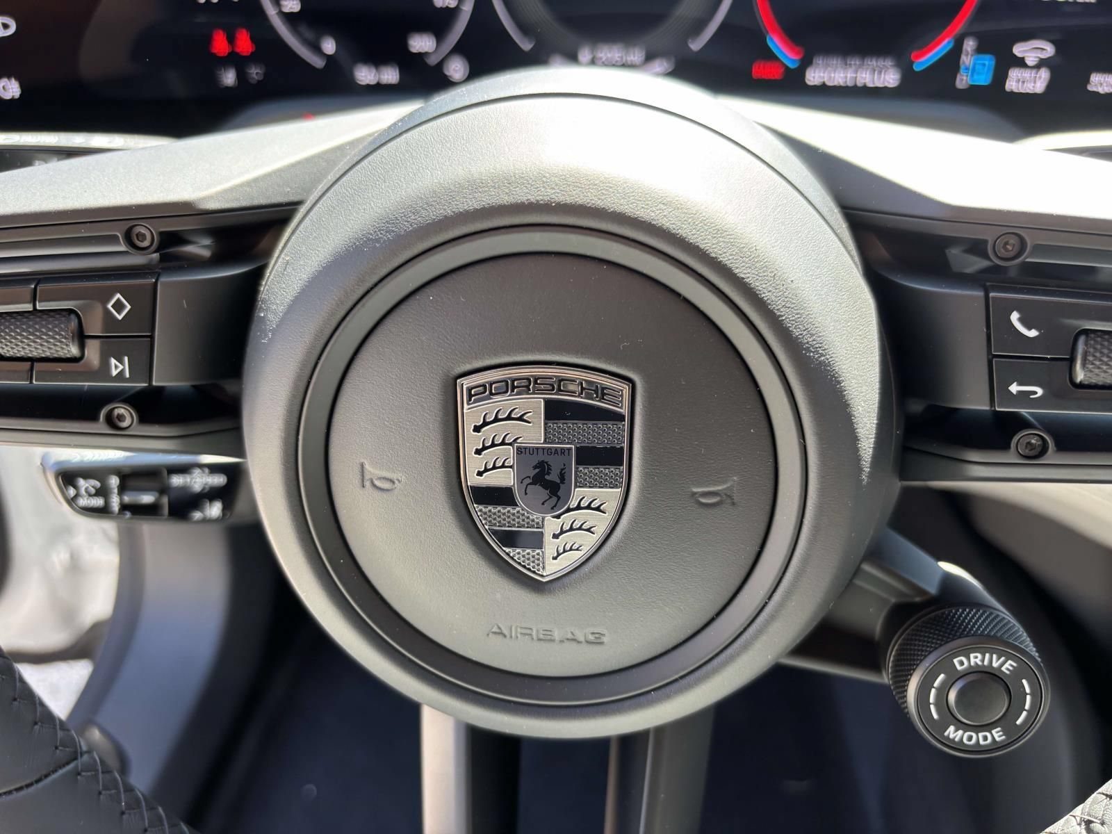 New 2026 Porsche Taycan Turbo S AWD/4WD image 30