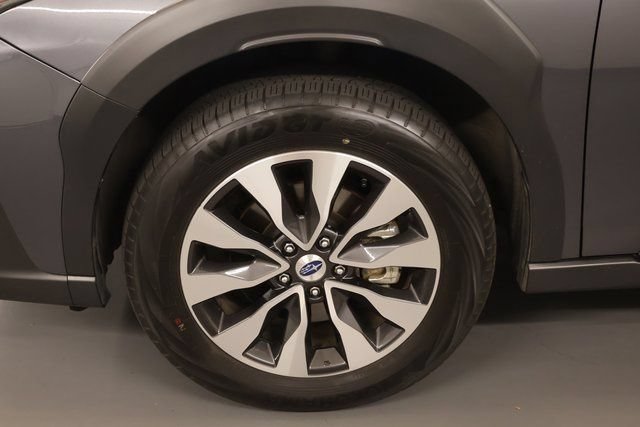 Certified 2025 Subaru Outback Touring XT AWD/4WD image 8