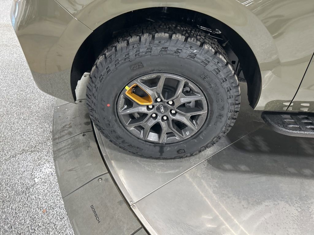 New 2025 Ford Expedition Tremor image 38