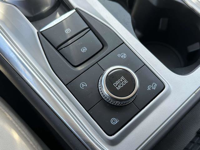 Used 2022 Ford Explorer Platinum w/ Equipment Group 601A image 20