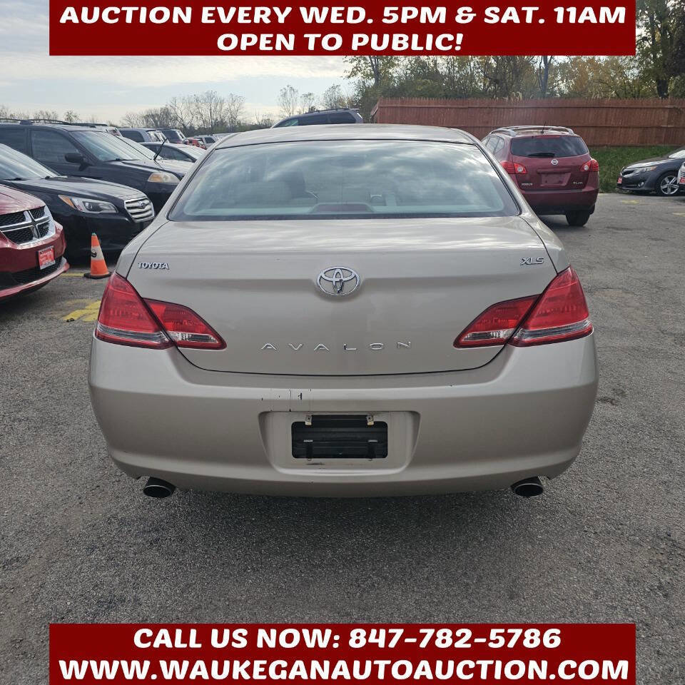 Used 2005 Toyota Avalon XL image 4