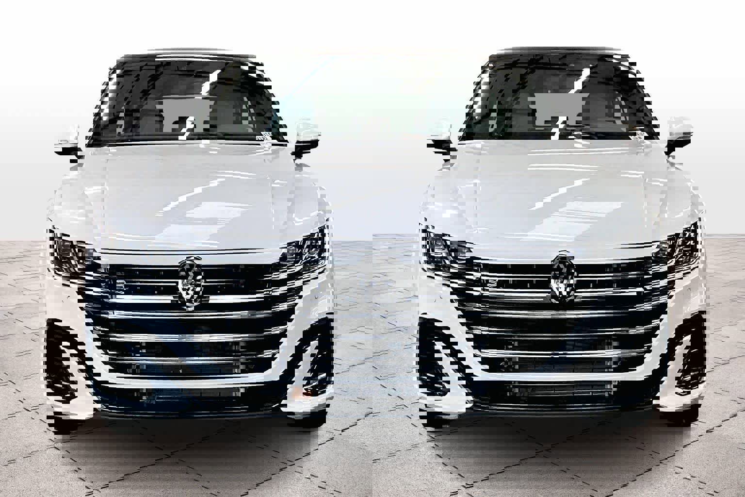 Used 2023 Volkswagen Arteon SEL Premium image 3