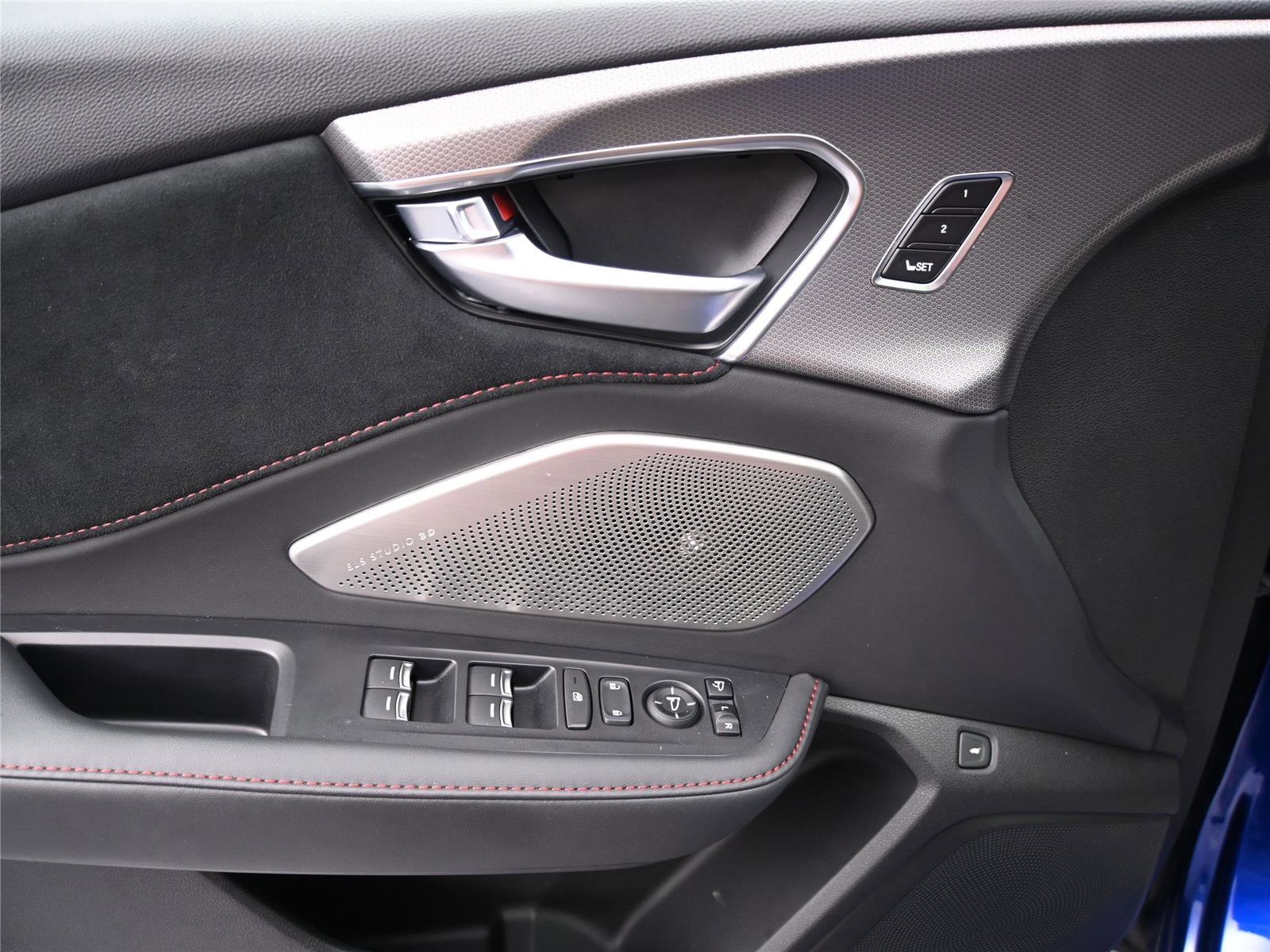 Certified 2025 Acura RDX A-Spec image 9