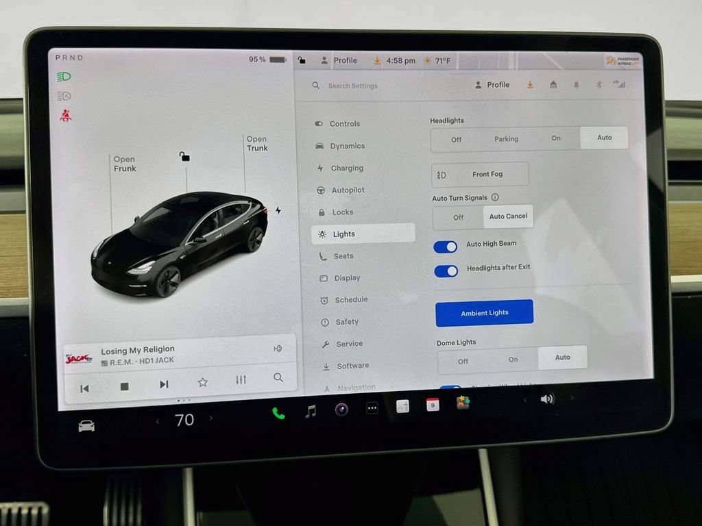 Used 2018 Tesla Model 3 Mid Range RWD image 32