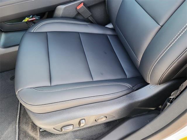 New 2026 GMC Acadia Elevation w/ Super Cruise Package image 14