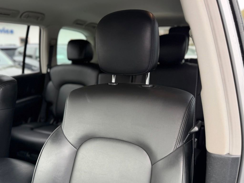 Used 2022 Nissan Armada SV image 10