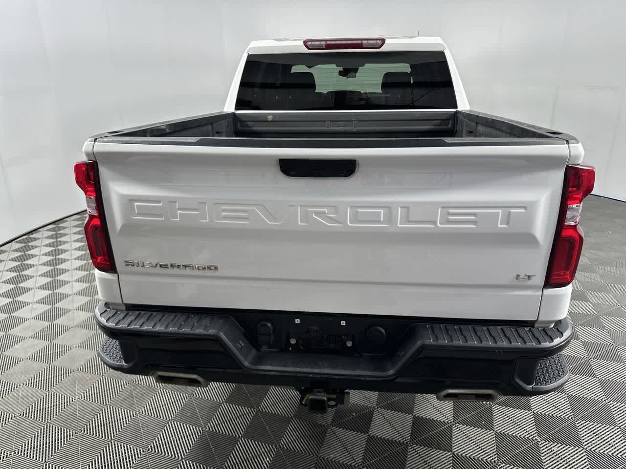 Used 2023 Chevrolet Silverado 1500 LT Trail Boss w/ Protection Package AWD/4WD image 4