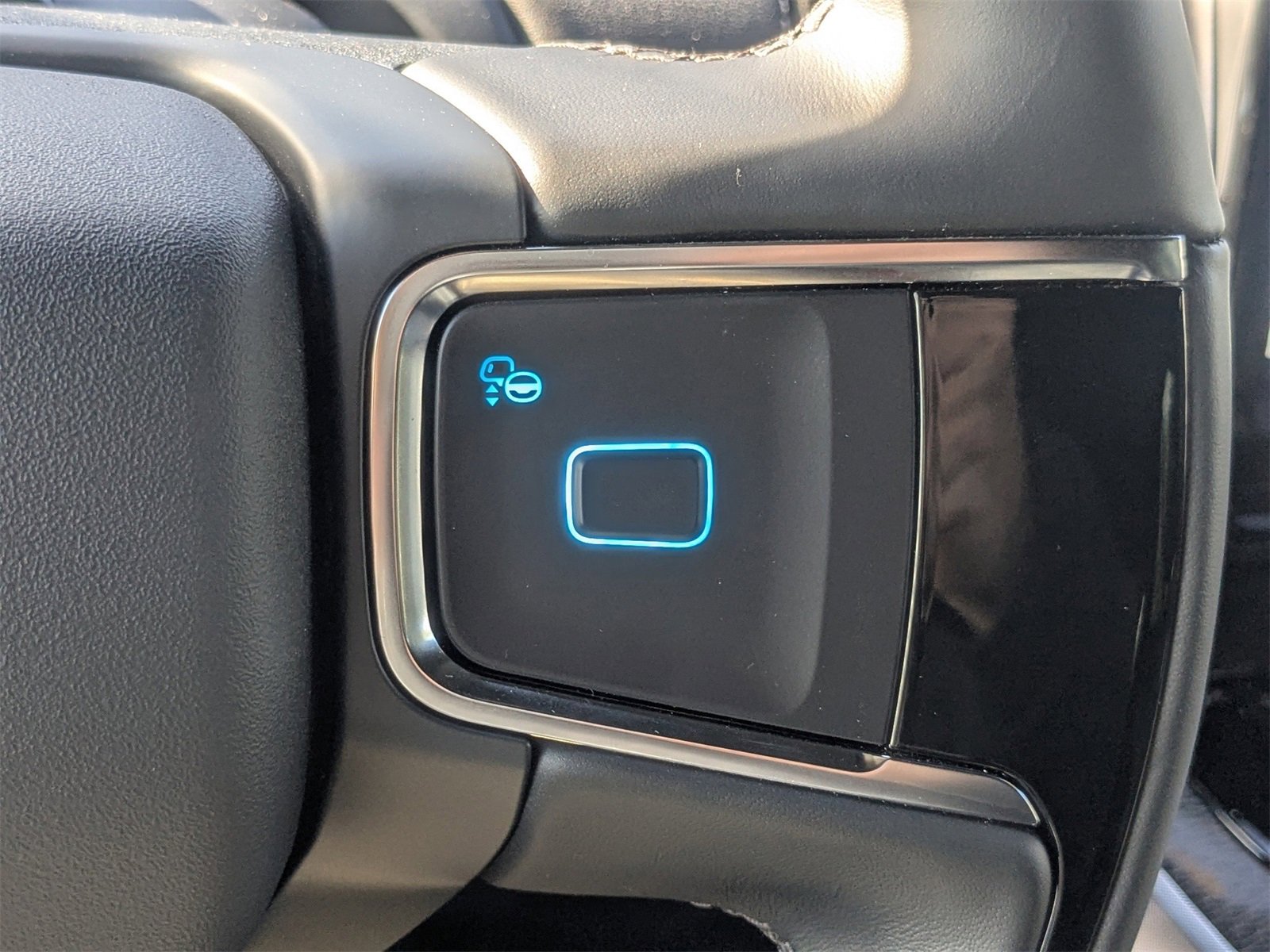 New 2025 Ford Expedition Max Platinum w/ Stealth Performance Package image 30