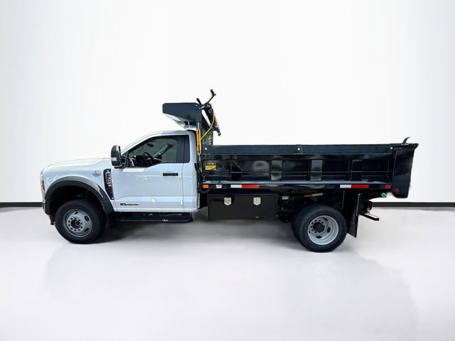 New 2026 Ford F550 4x4 Regular Cab Super Duty image 3
