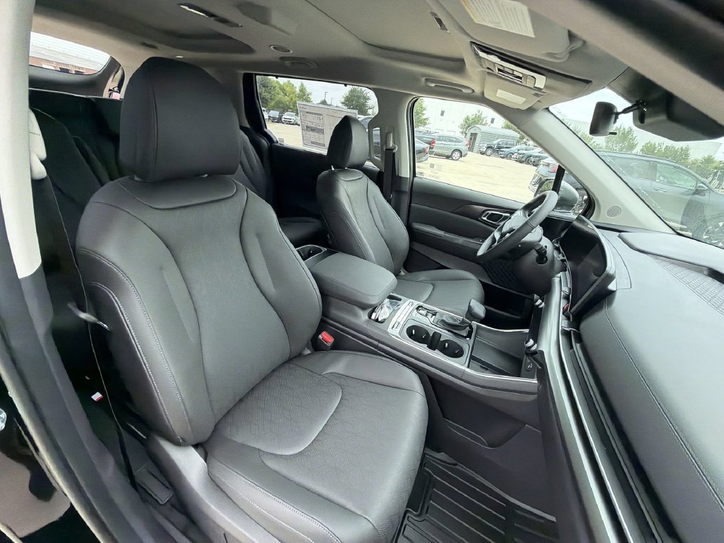 New 2027 Kia Carnival SX w/ Dark Edition Package FWD image 28