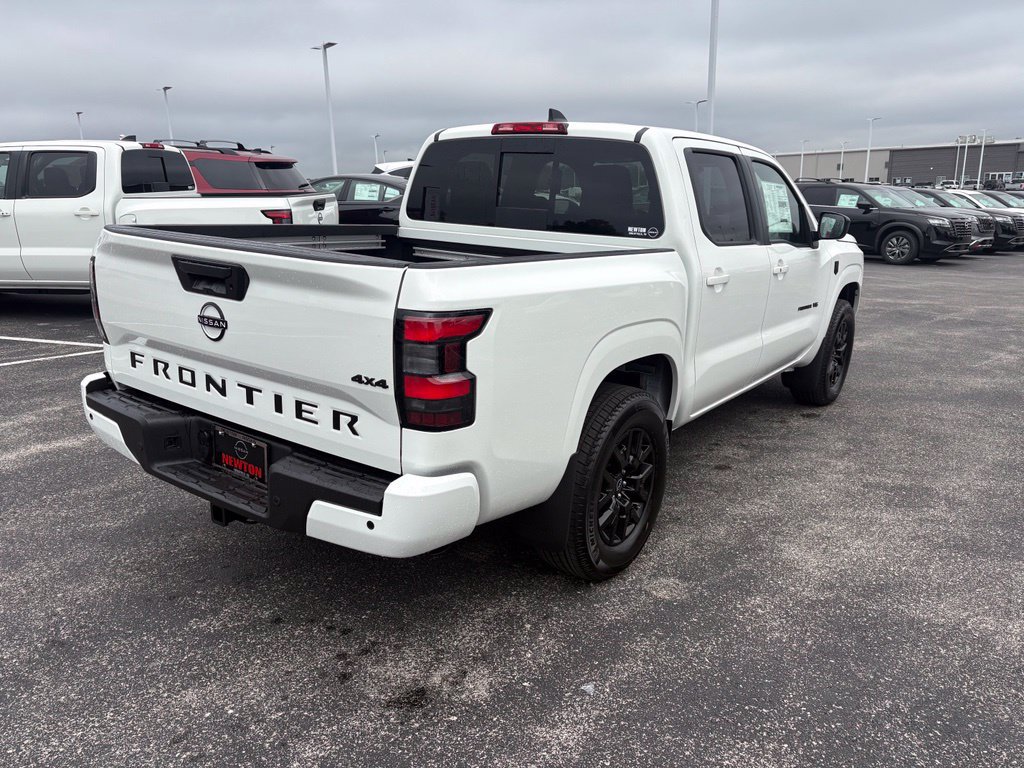 New 2027 Nissan Frontier SV w/ SV Convenience Package AWD/4WD image 6