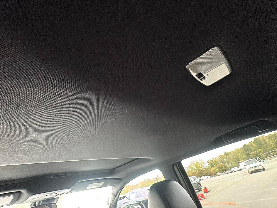 Used 2019 Toyota Tacoma TRD Sport AWD/4WD image 36