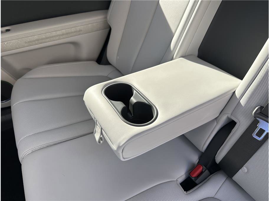 Used 2023 Hyundai Ioniq 5 SEL w/ Cargo Package image 17