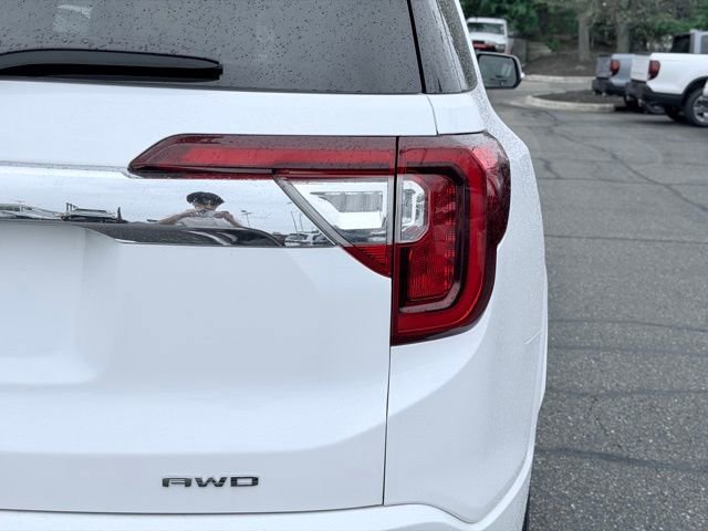 Used 2023 GMC Acadia Denali AWD/4WD image 8