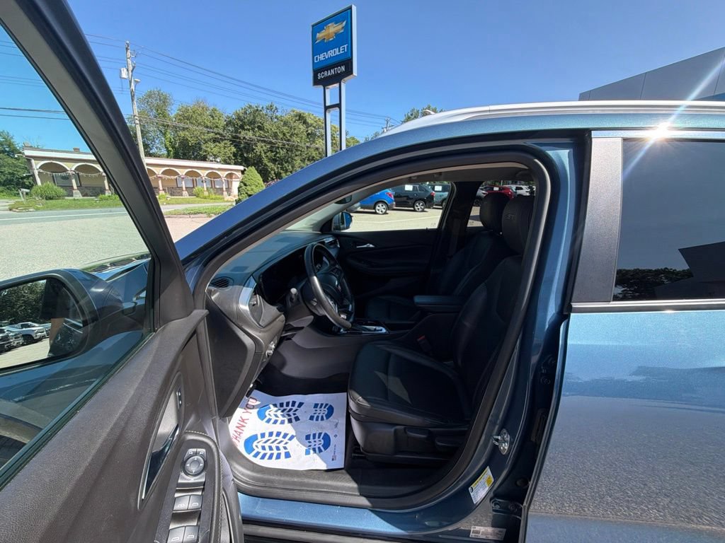 Certified 2024 Buick Encore GX Sport Touring AWD/4WD image 29