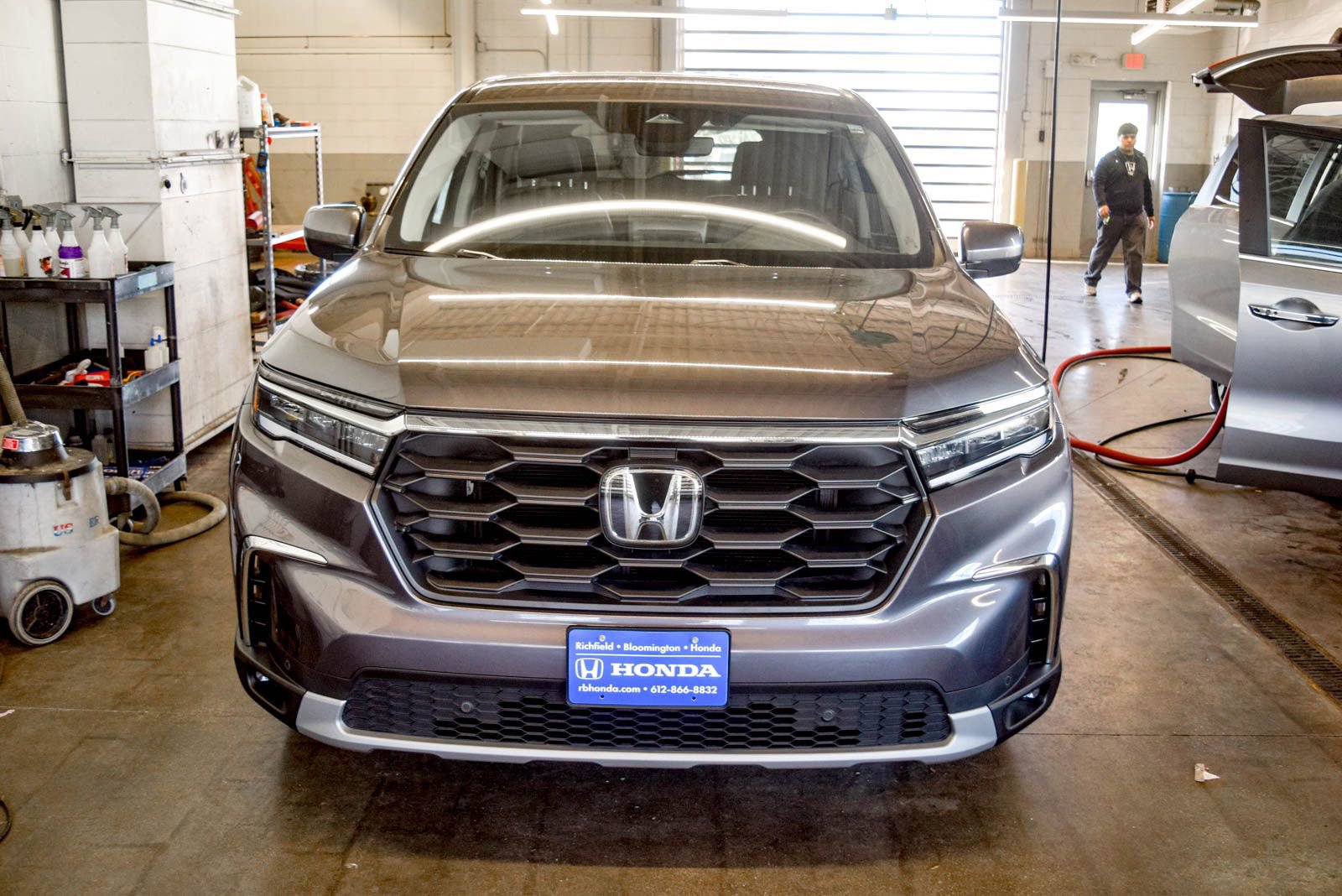 Used 2023 Honda Pilot EX-L image 3