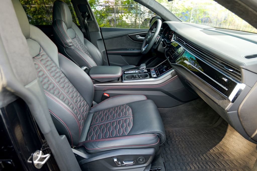 Used 2021 Audi RS Q8 AWD/4WD image 38