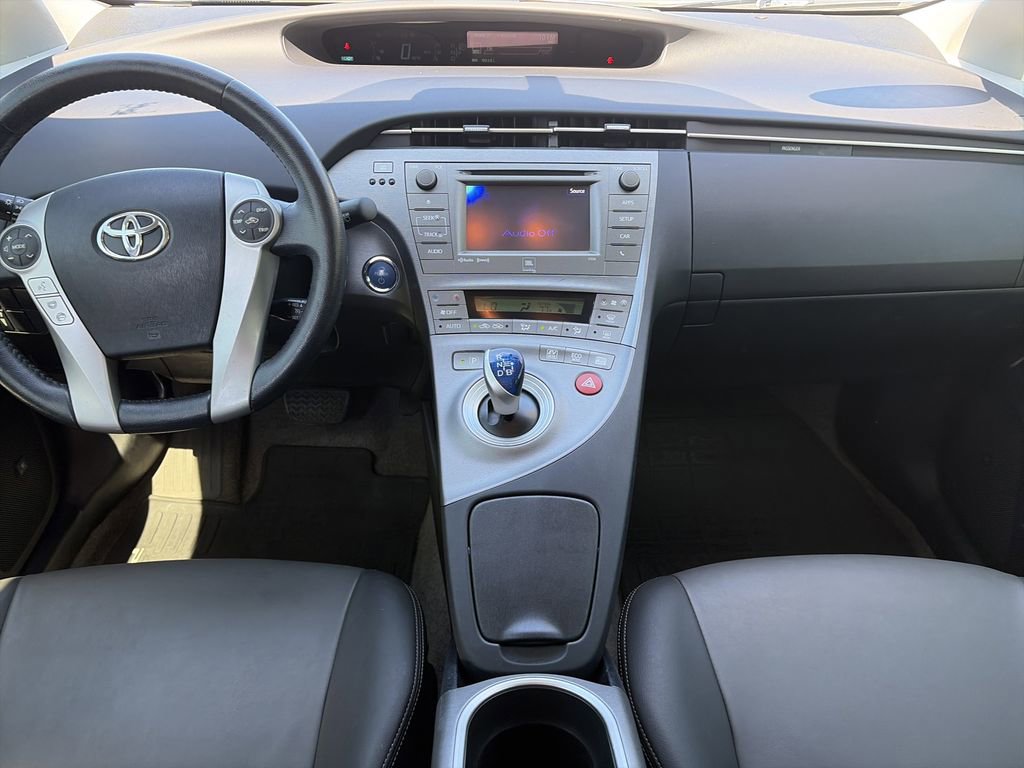 Used 2015 Toyota Prius Four FWD image 16