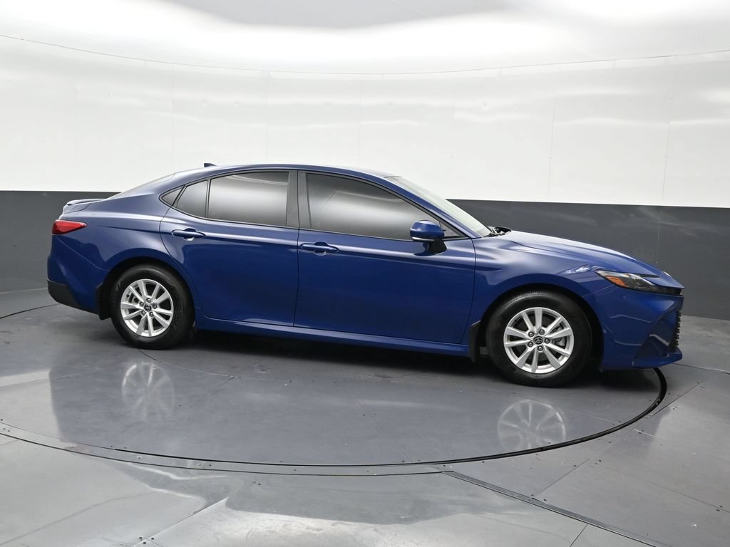 Used 2025 Toyota Camry LE w/ Convenience Package FWD image 7