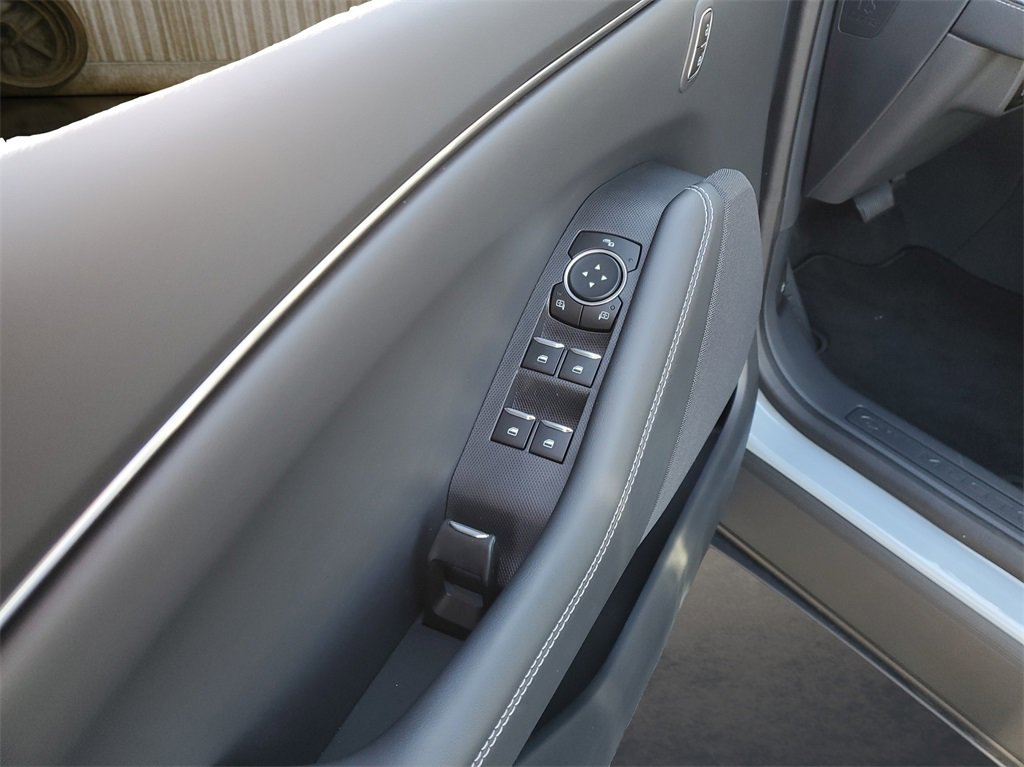 New 2025 Ford Mustang Mach-E Select image 15