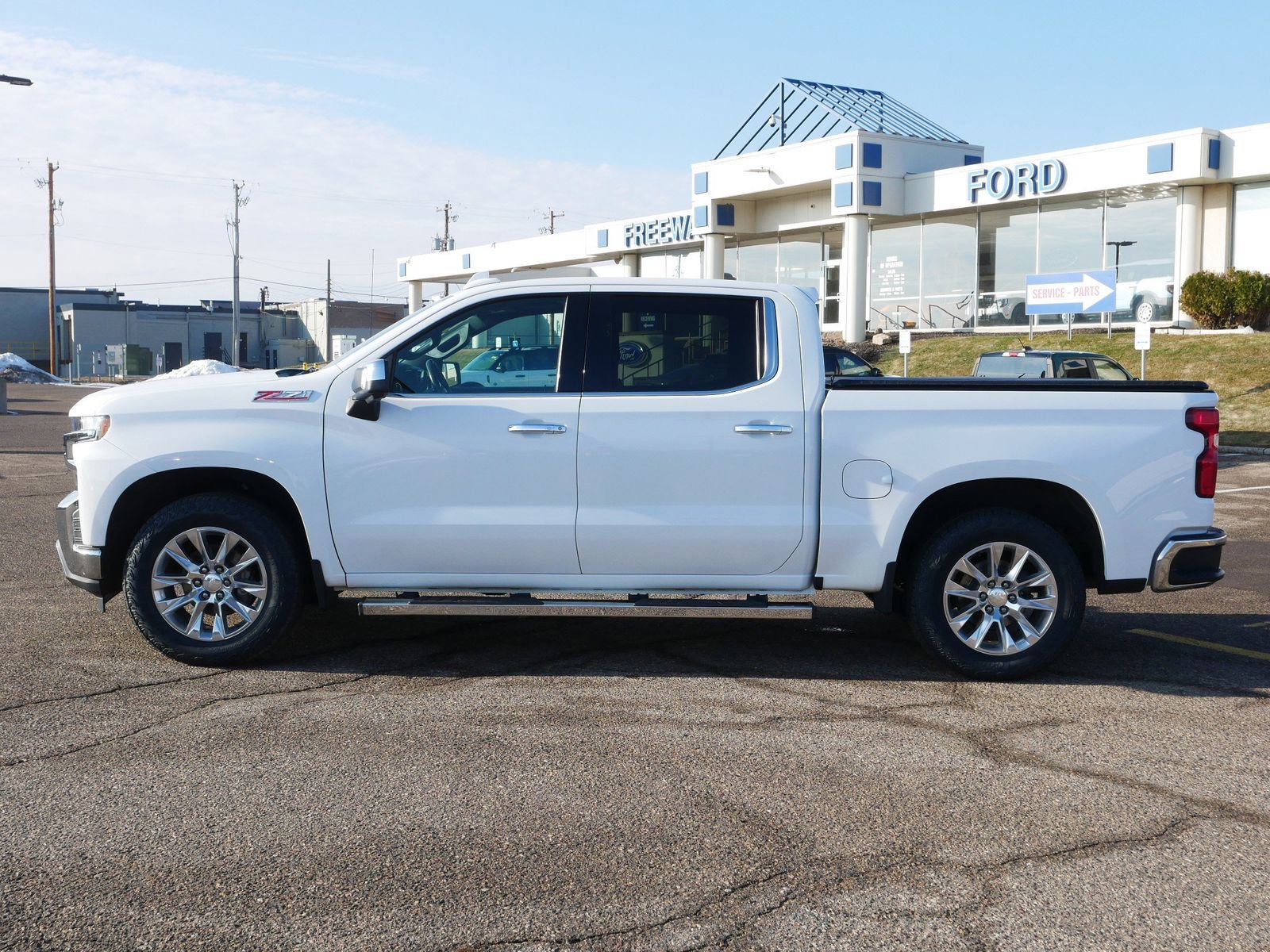 Used 2021 Chevrolet Silverado 1500 LTZ w/ LTZ Premium Package image 2