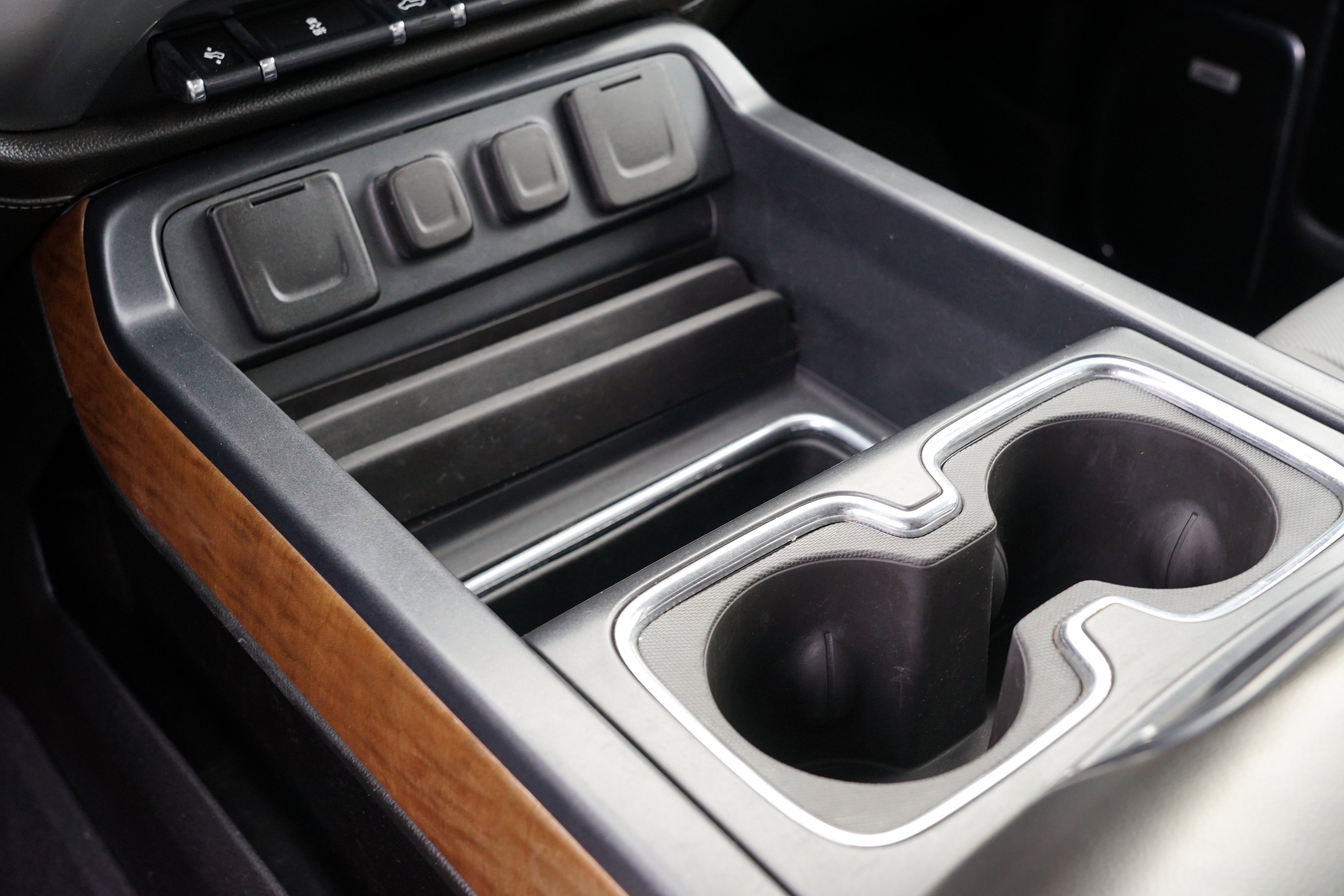 Used 2018 Chevrolet Silverado 3500 LTZ w/ Duramax Plus Package image 27