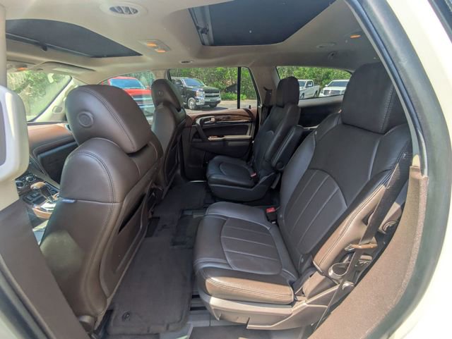 Used 2014 Buick Enclave Premium AWD/4WD image 30