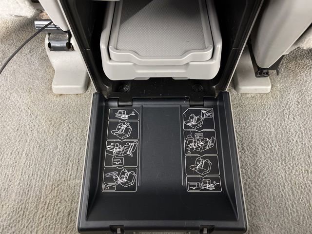 Used 2008 Toyota Highlander Sport image 48