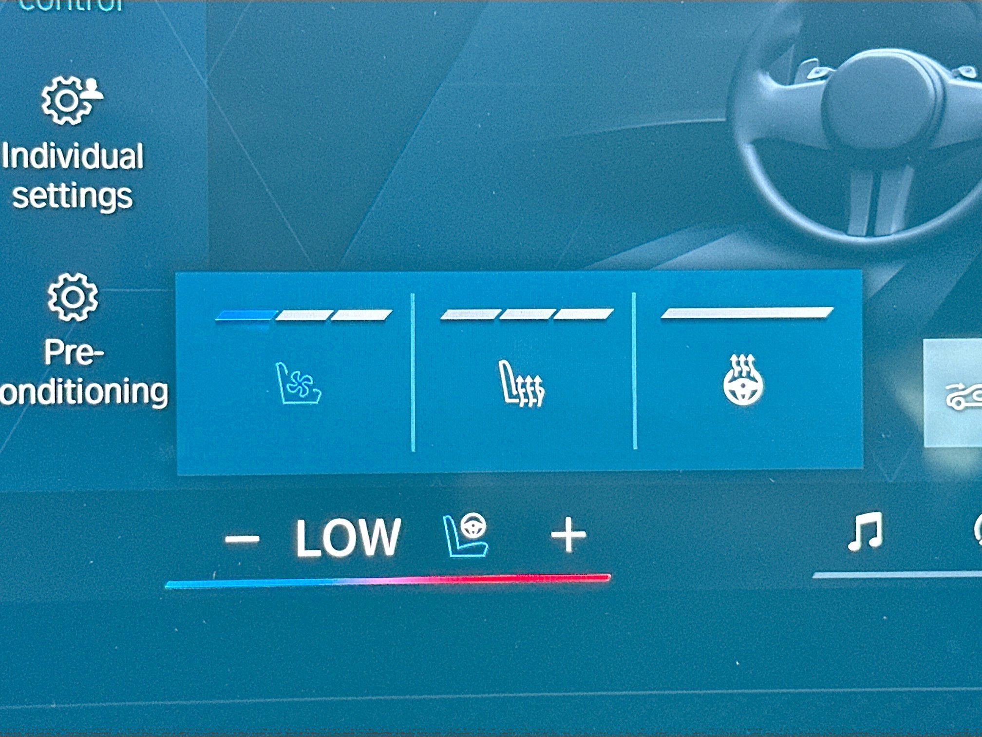 Used 2025 BMW M4 xDrive Competition w/ Executive Package image 21